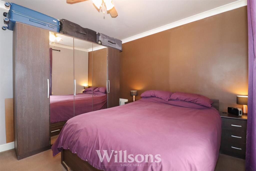 House in East Lindsey, Dorset Court, Mablethorpe and Sutton - More
