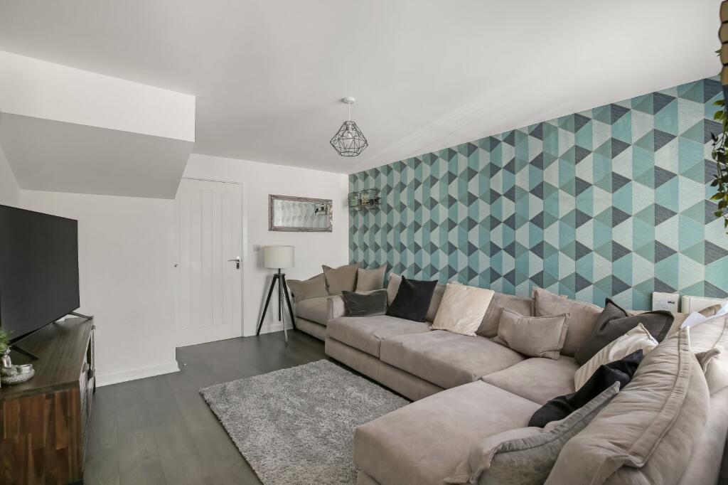 House in Salisbury - View 4