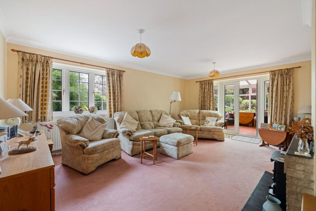 House in Guildford - View 5