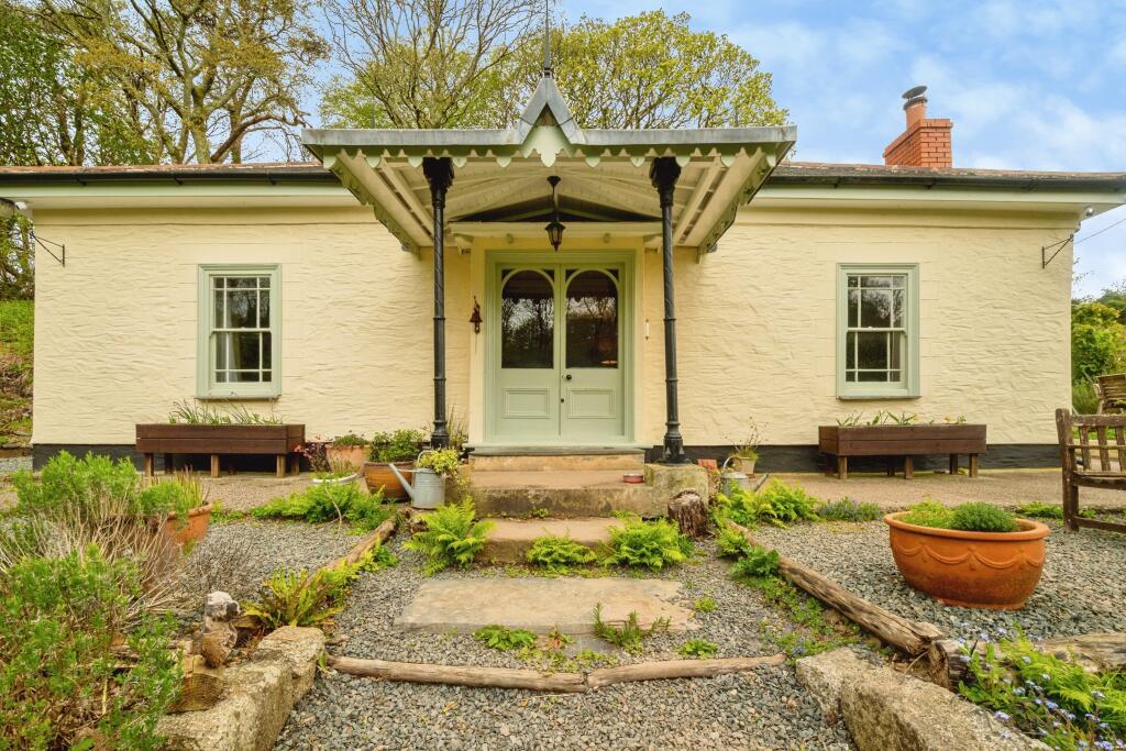 Main image of property: Chacewater