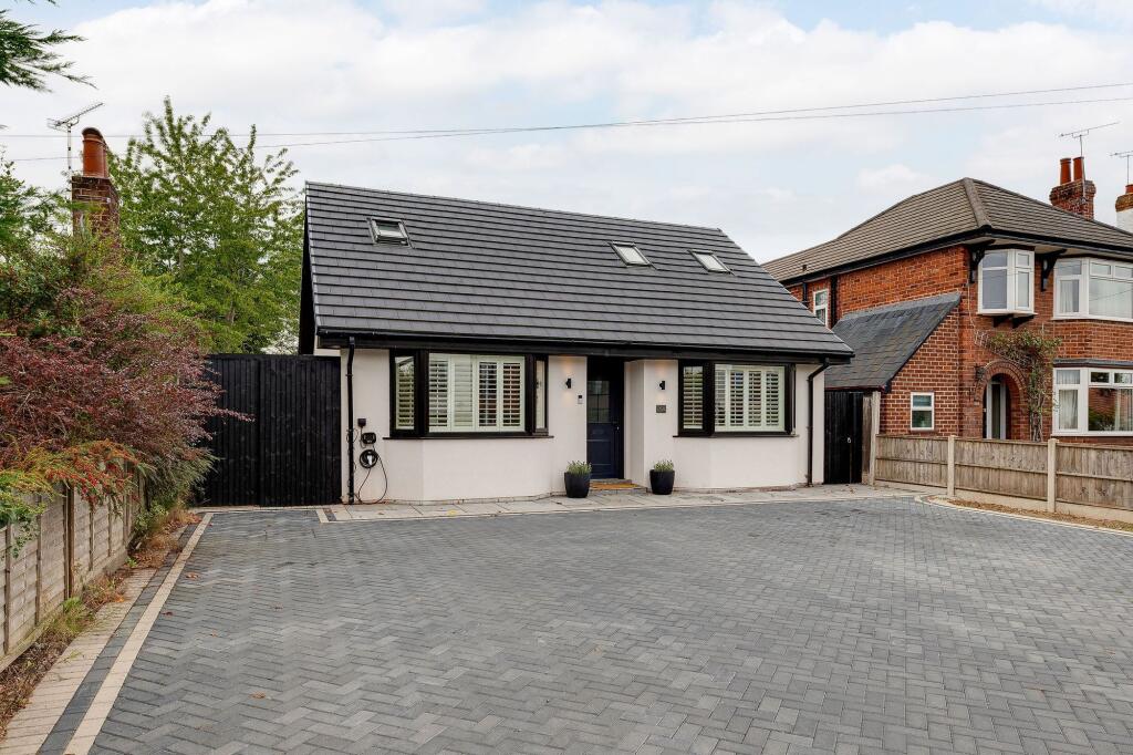 Main image of property: Chester Road, Huntington, CH3
