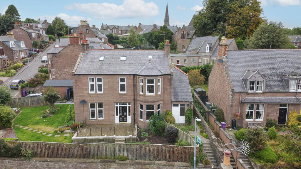 3-bed house on Eastbank, Brechin, DD9, £100,000