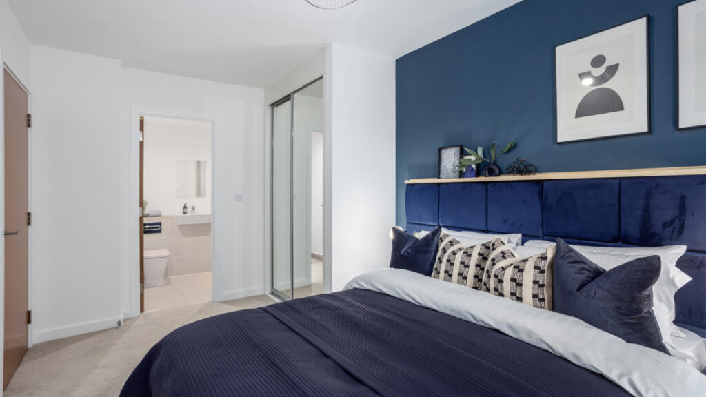 Main image of property: 51 Flagstaff Road, Reading,
RG2 6BW