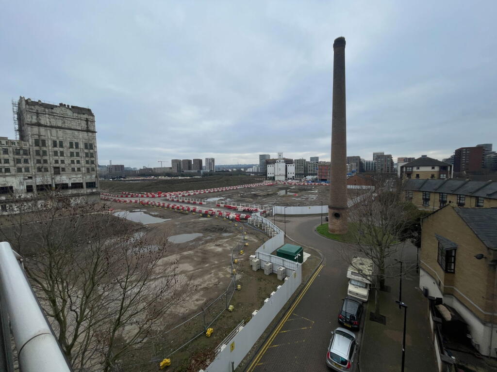 Eastern Quay, Rayleigh Road, London, E16 1AX photo 4