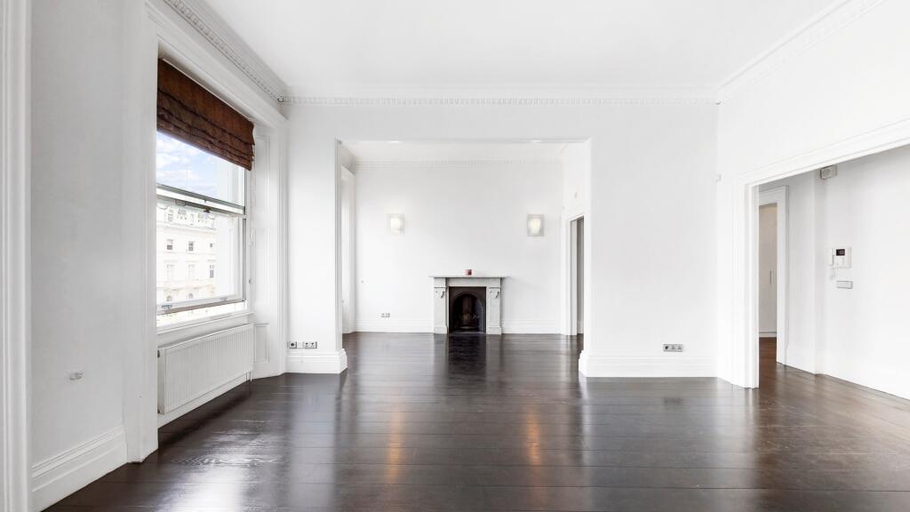 Main image of property: Queen's Gate Terrace, South Kensington, SW7