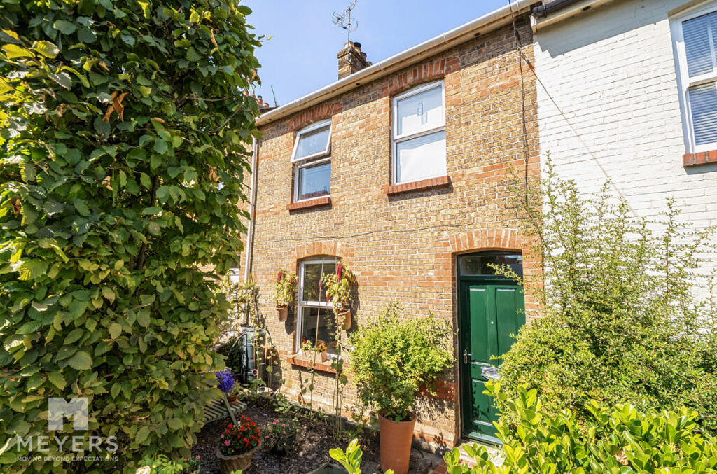 Main image of property: Bridport Road, Dorchester, DT1 2