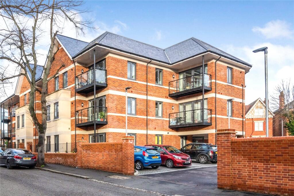 Main image of property: Linden Road, Bedford, Bedfordshire, MK40