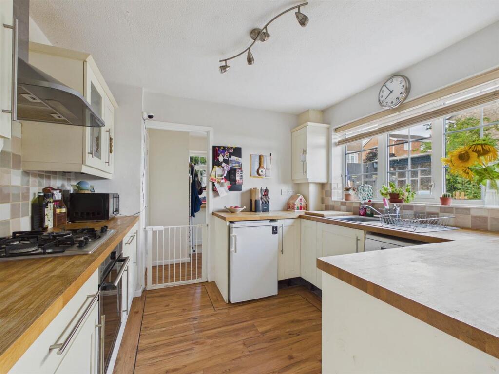 House in Malvern Hills, Malvern Link, Malvern - More