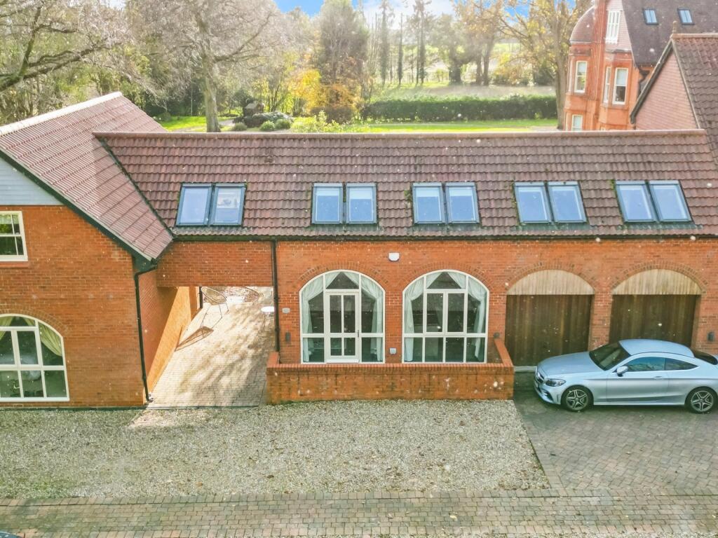 Main image of property: Linby Lane, Linby, Nottingham, Nottinghamshire, NG15