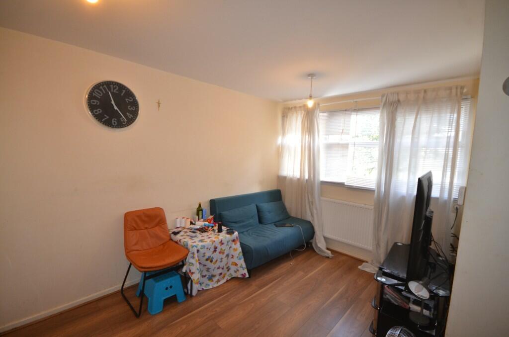 The Hide, Milton Keynes, Buckinghamshire, MK6 photo 4