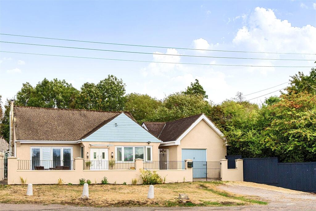 Main image of property: Siston Common, Bristol, Gloucestershire, BS15