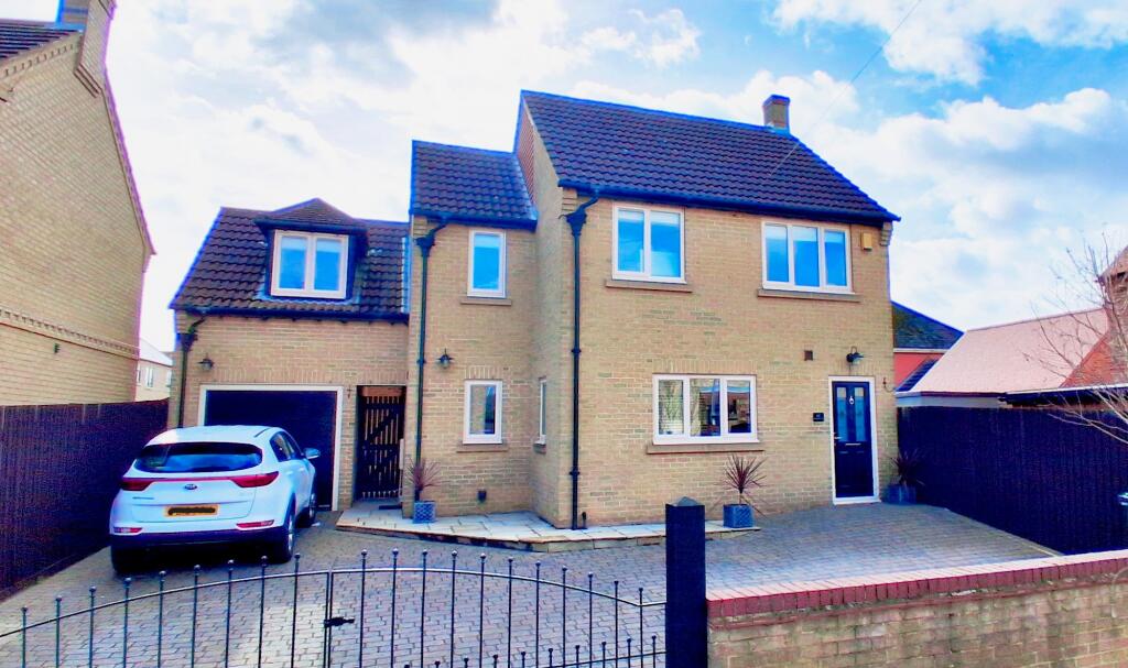 Main image of property: Horsegate Lane, Whittlesey, Peterborough