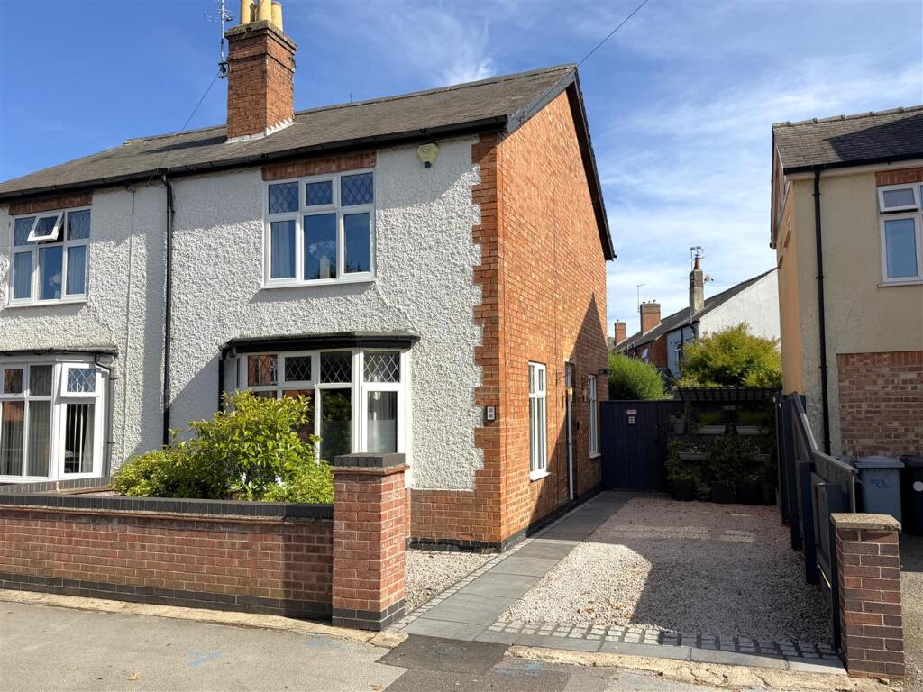 House in Newark and Sherwood, Newark