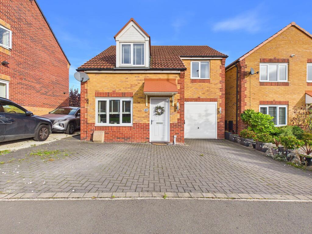 Masefield Avenue, Holmewood, S42