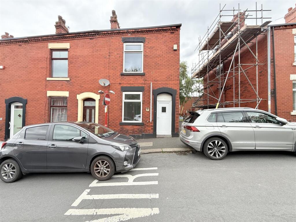 Main image of property: Hope Street, Dukinfield