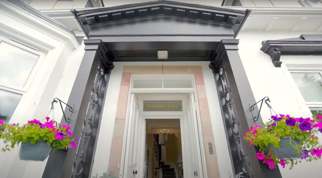 South Court, 28 West Montrose Street, Helensburgh, G84 9NG photo 3