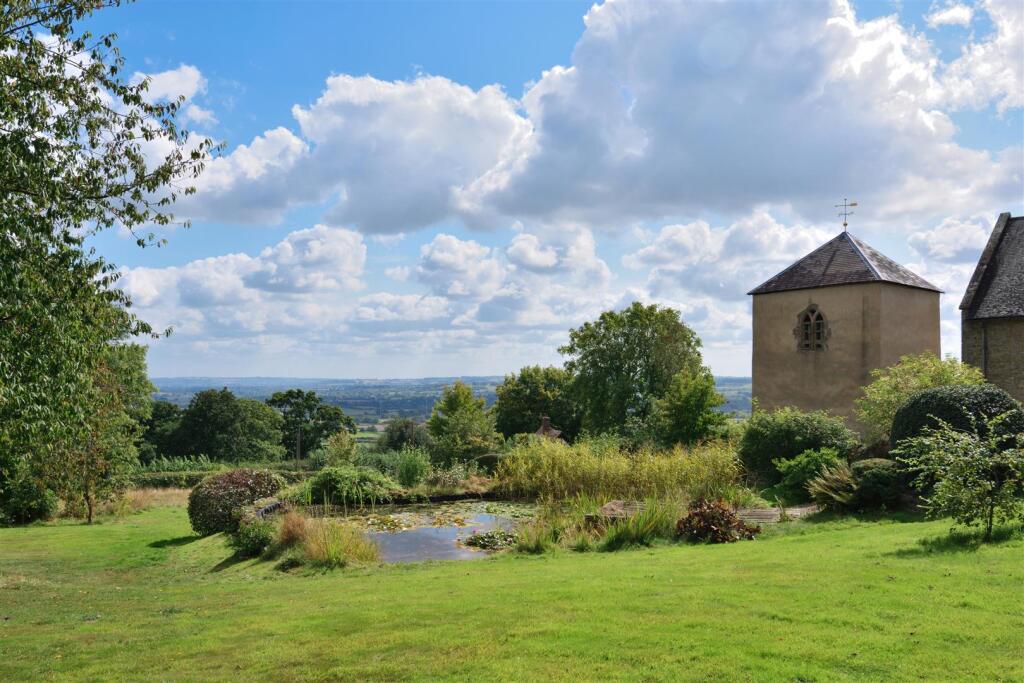 Richards Castle, Ludlow photo 3