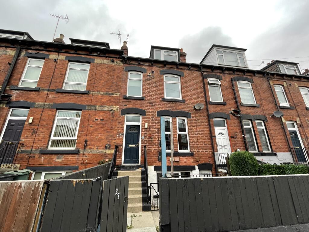2-bed terraced on 27 Arthington View, Leeds, West Yorkshire LS10 2ND, £100,000