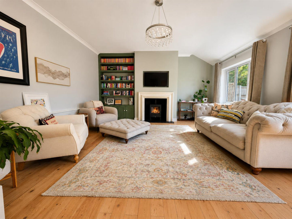 House in Tewkesbury, Lower Apperley, Deerhurst - View 4