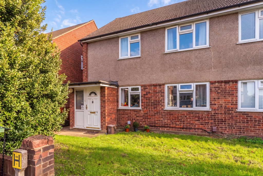 Main image of property: Green Vale, Bexleyheath, Kent, DA6 8JT