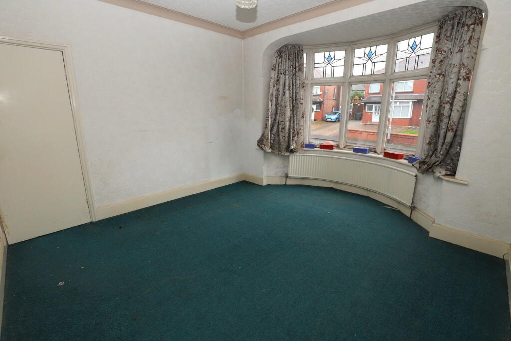 Ainsworth Road, Bury, BL8 2RU photo 3