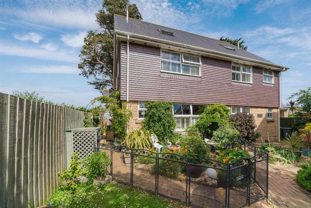 House in Yarmouth, Isle of Wight - View 2