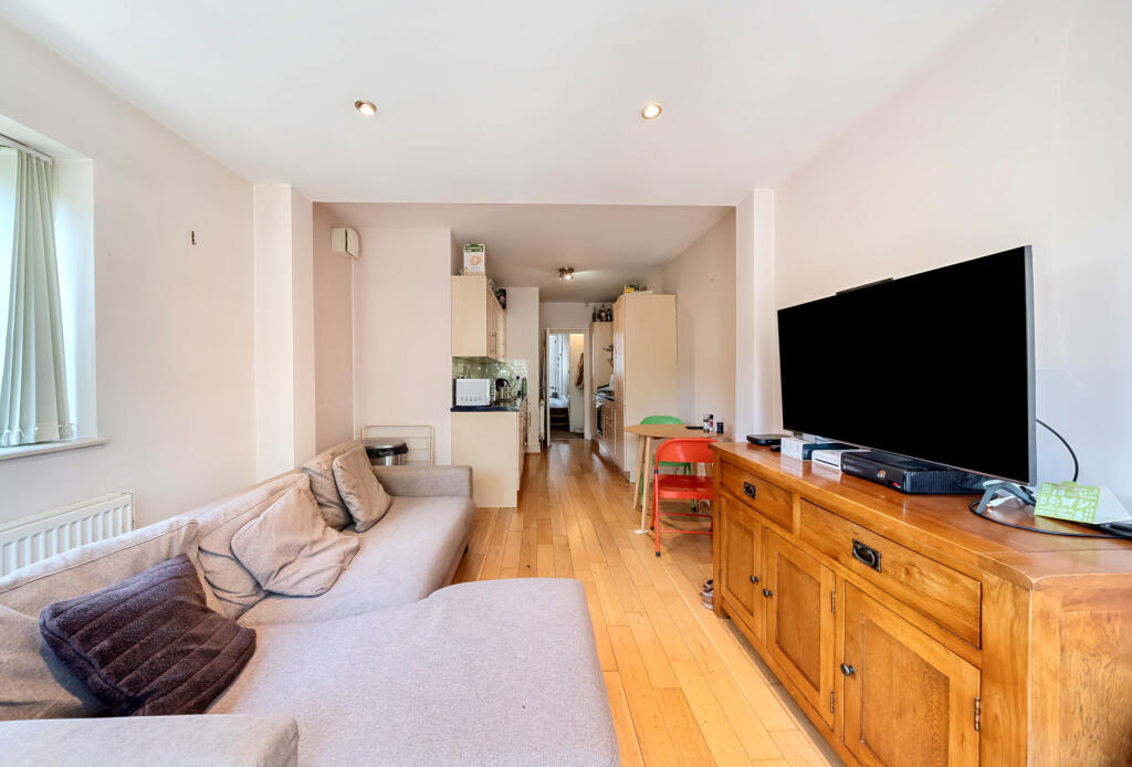 Main image of property: Midmoor Road, LONDON, SW12