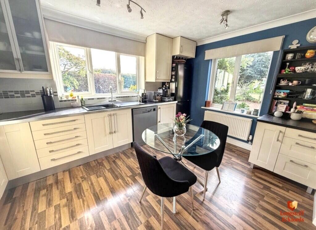 House in Peterborough - View 4