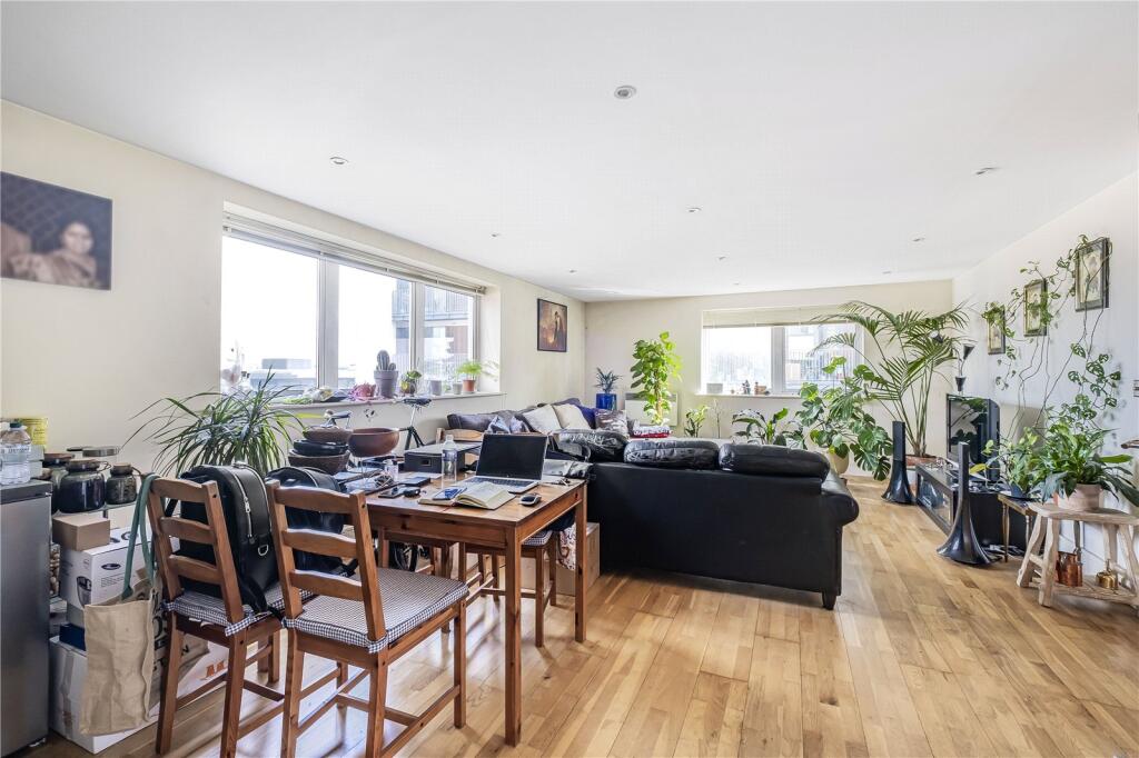 Main image of property: Long Lane, London, SE1