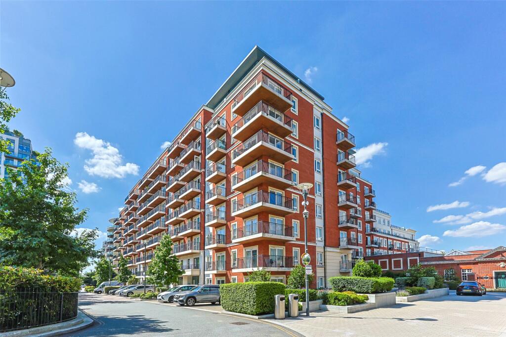Main image of property: Beaufort Square, Beaufort Park, Colindale, NW9