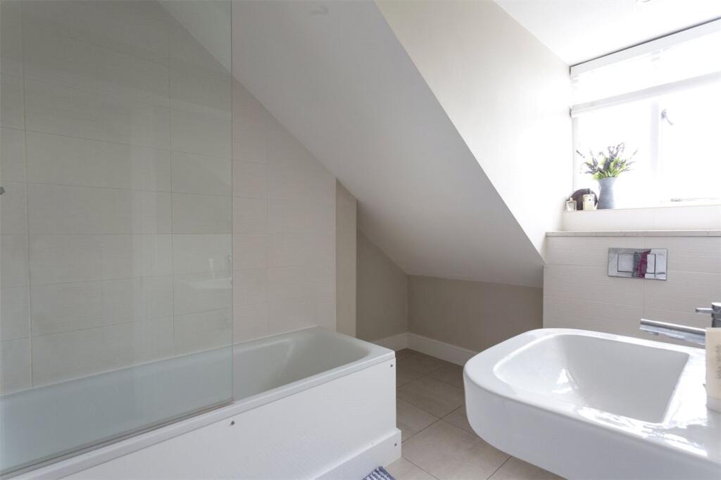 Apartment in London, Globe Town, Stepney - View 5
