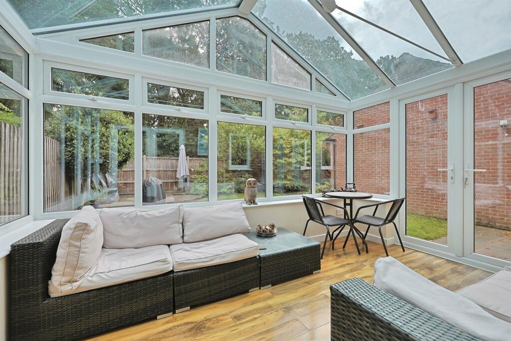 House in Broadland, Great and Little Plumstead - View 4