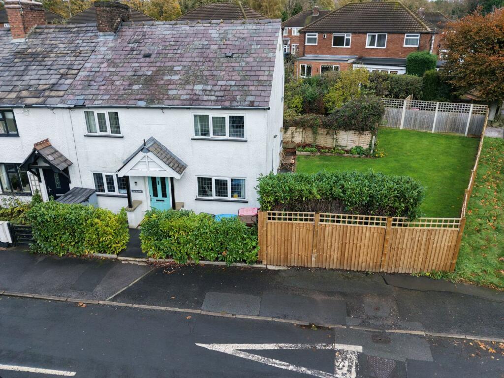 Main image of property: Lyon Grove, Worsley, M28