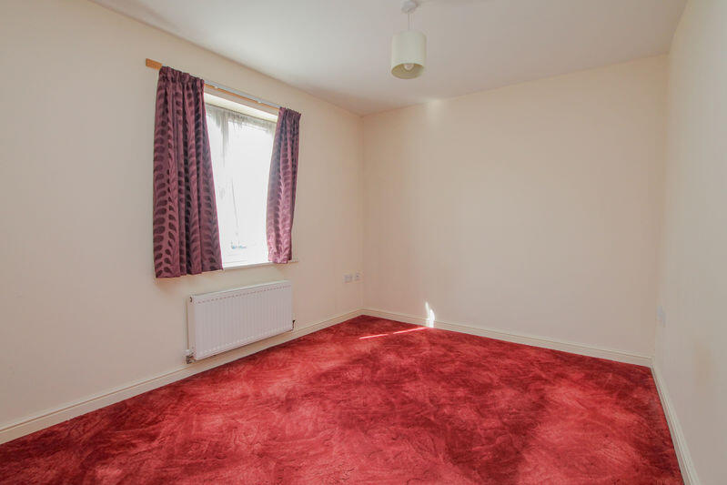 Apartment in Southampton - View 5