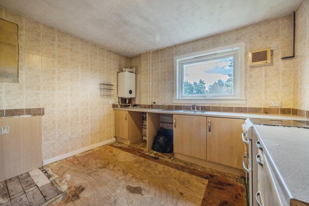 Albert Avenue, Grangemouth, FK3 photo 4