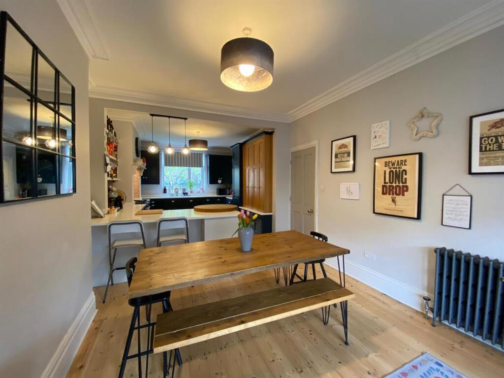 Main image of property: Lowry Crescent, Mitcham, CR4