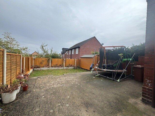 House in Leeds - View 4