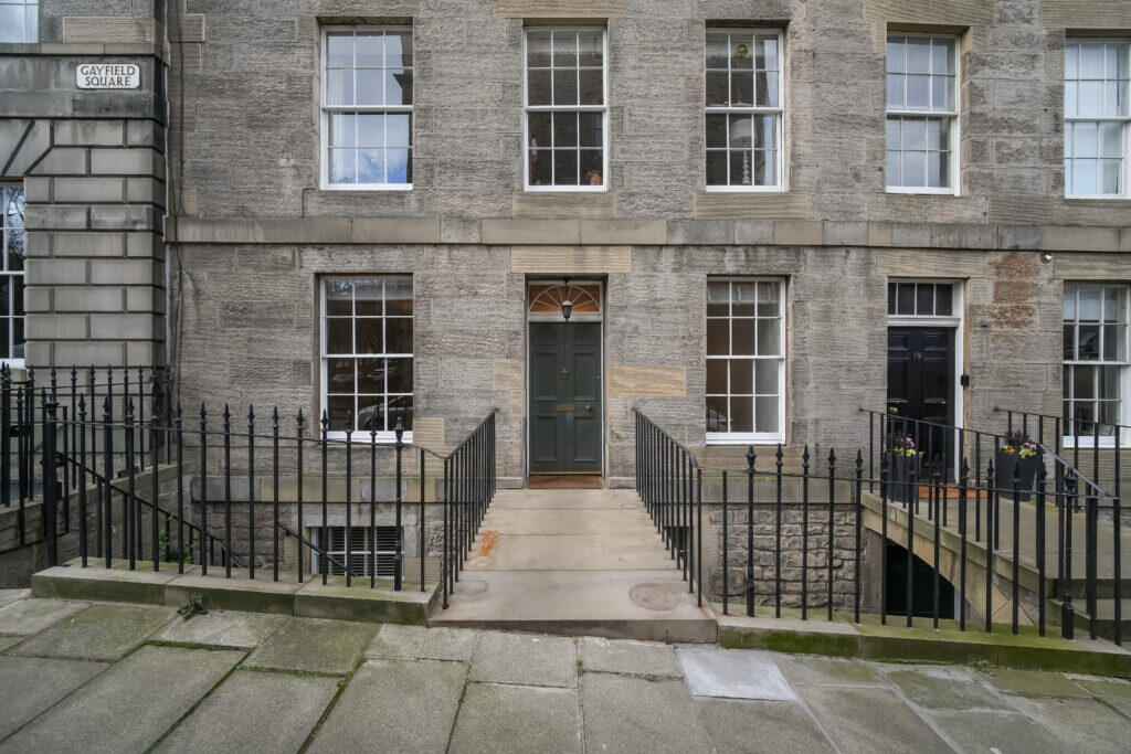 Main image of property: 18 Gayfield Square, New Town, Edinburgh, EH1 3NX