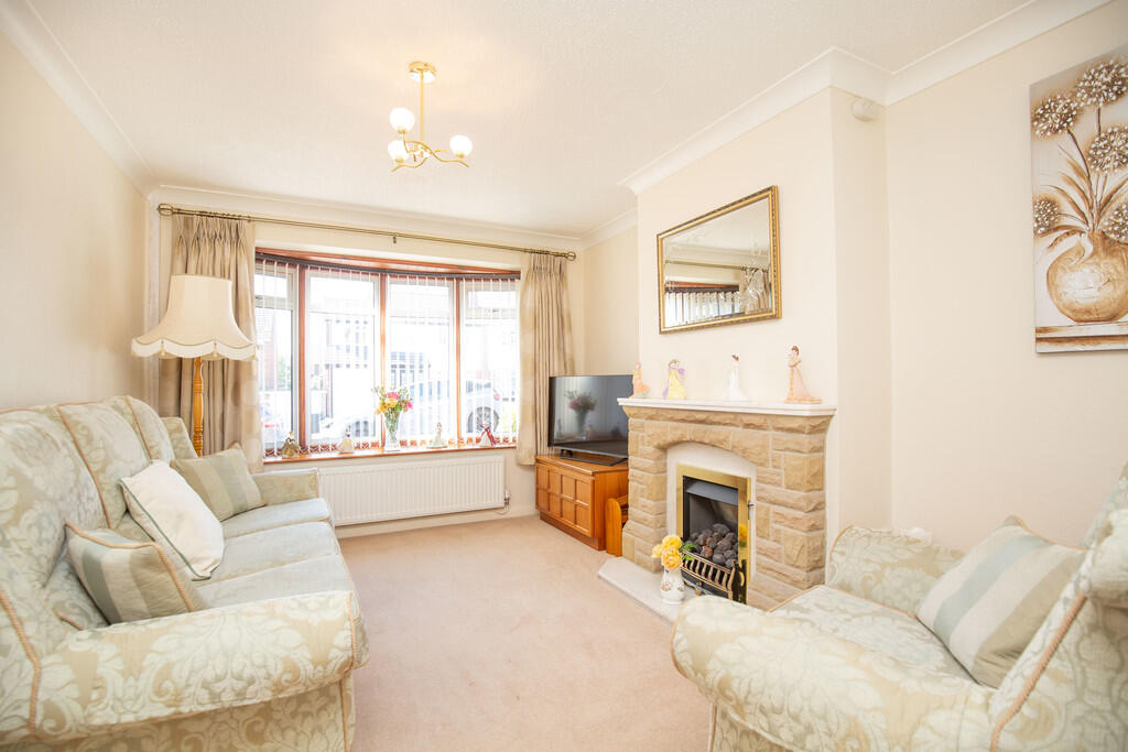 House in North Warwickshire, Birchmoor, Polesworth CP - View 5