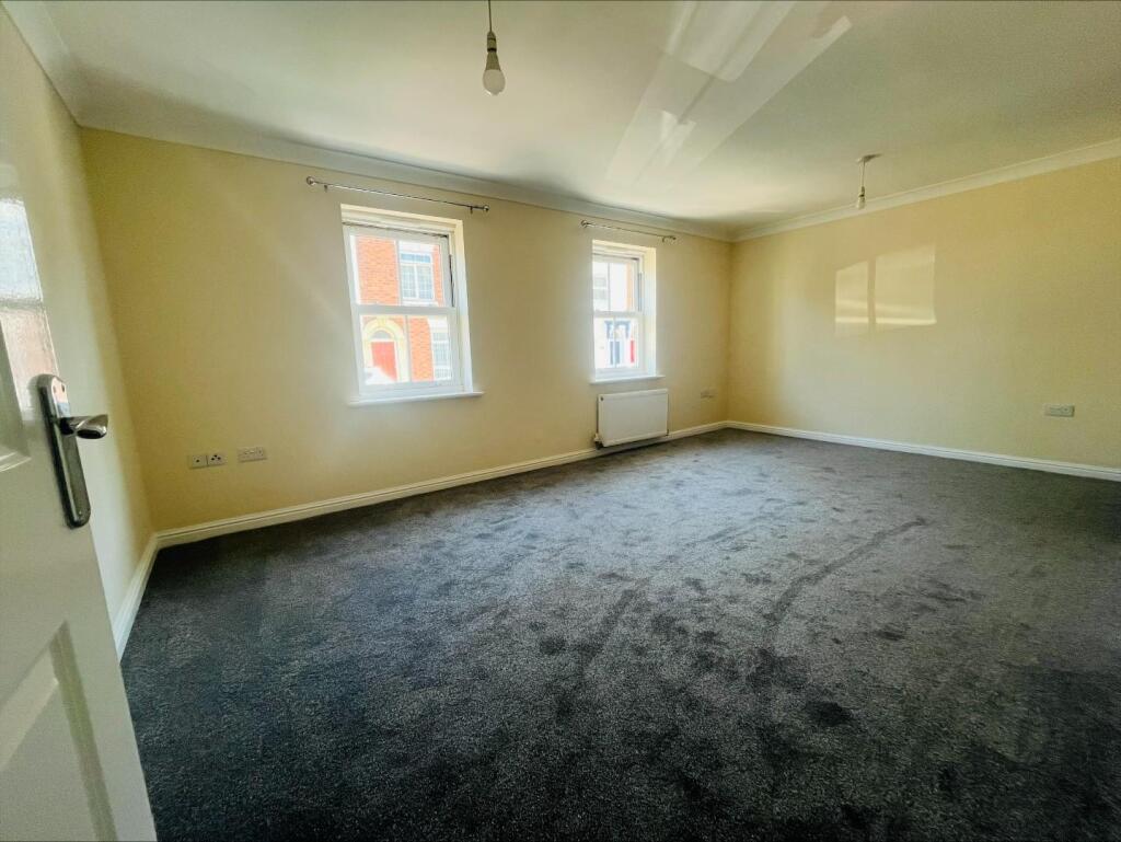 Hoxne Court, St. Edmunds Road, Abington, Northampton NN1 photo 3