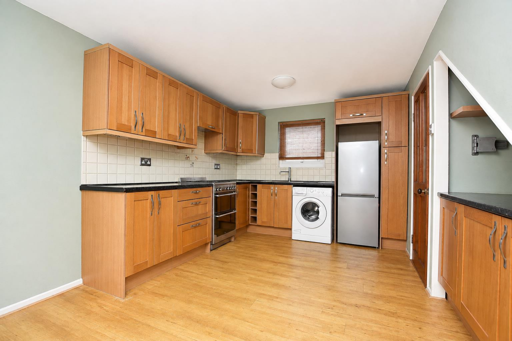 House in Luton, Leighton-Linslade - View 3