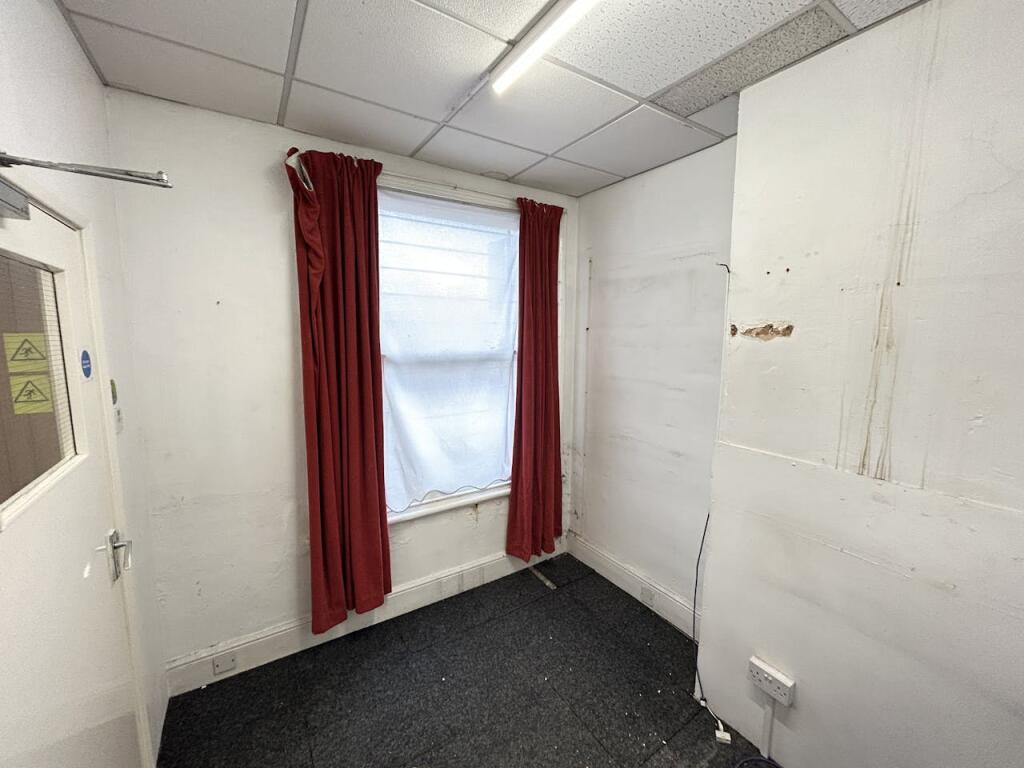 Additional image 10 of 20 Watford Road, Cotteridge, B30 1JA