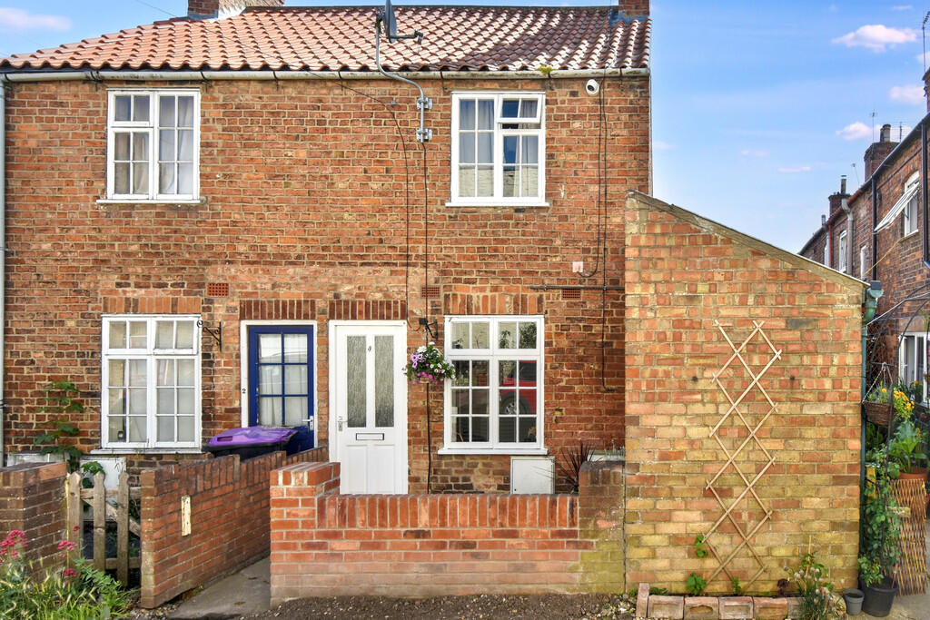 Main image of property: 1 Little South Street, Louth LN11 9JR