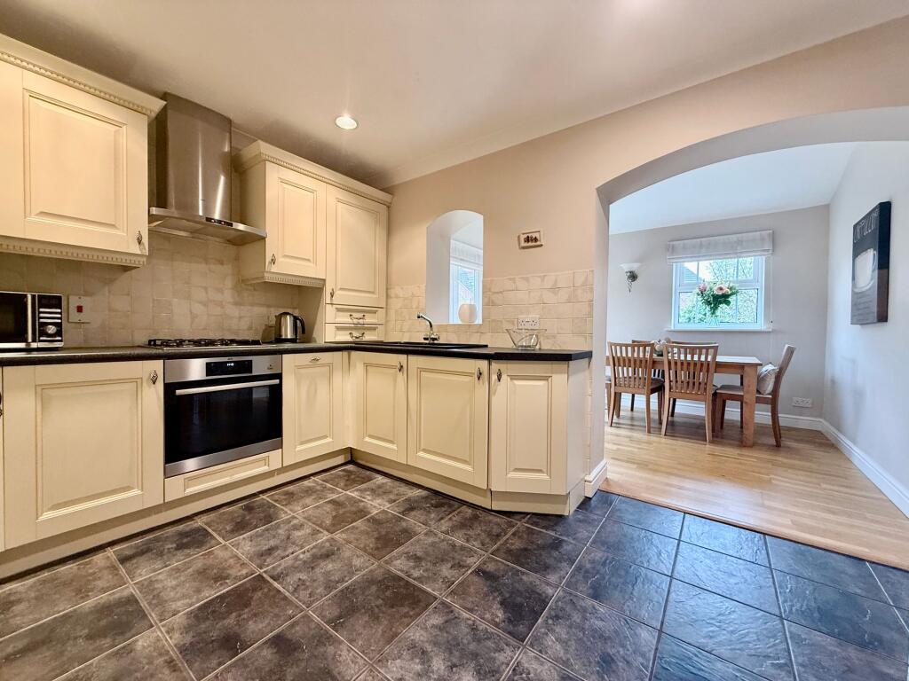 House in Nottingham, Toton - View 5