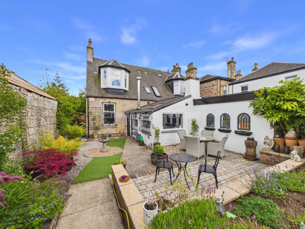 Main image of property: Greenlea, South William Street, Johnstone, PA5