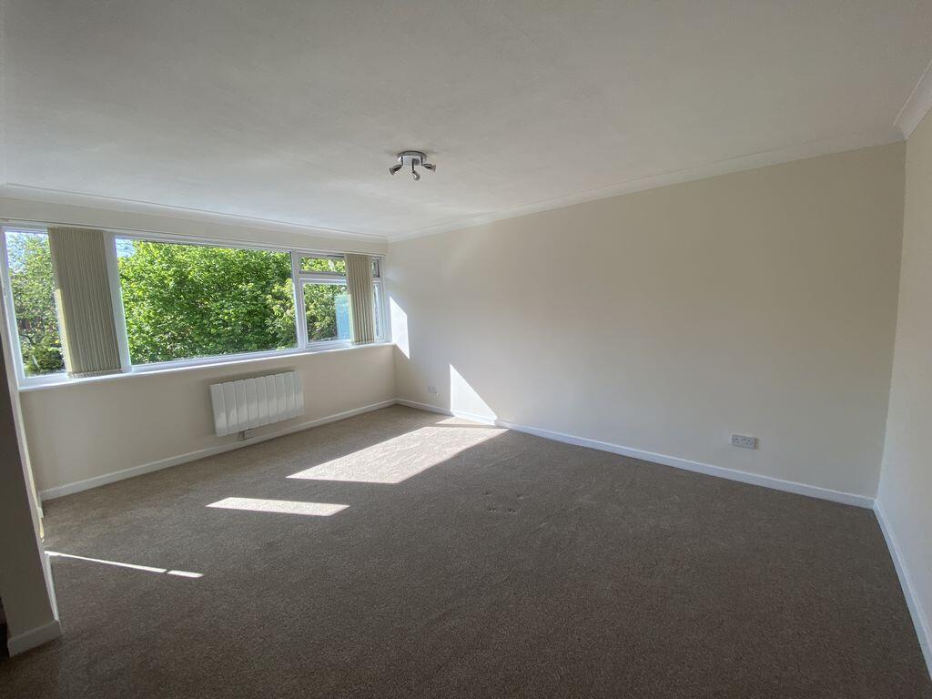 Additional image 4 of De Montfort Court, High Street, Henley-in-Arden, Warwickshire, B95