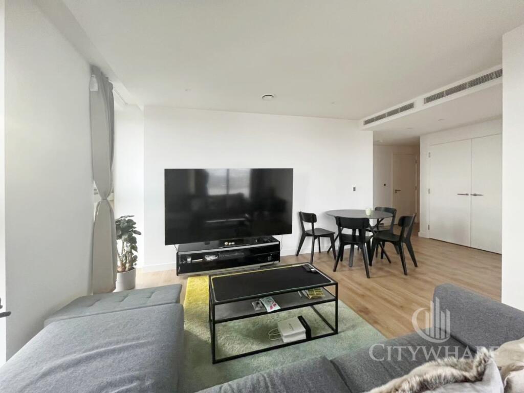 House in London, St John's Estate, Isle of Dogs - View 2