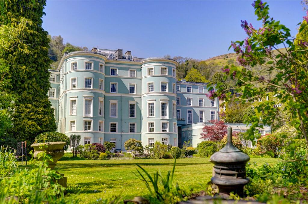 Main image of property: 33, Abbey Road, Park View, Malvern, WR14
