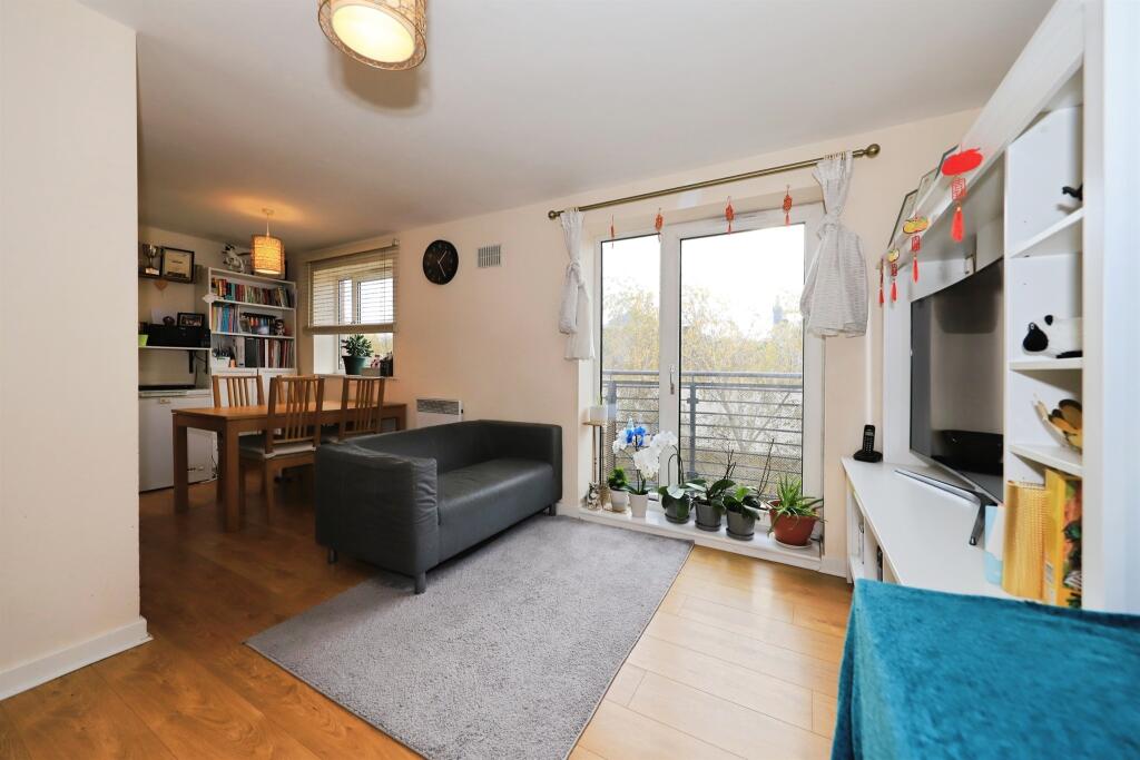 Apartment in Wolverhampton - View 5