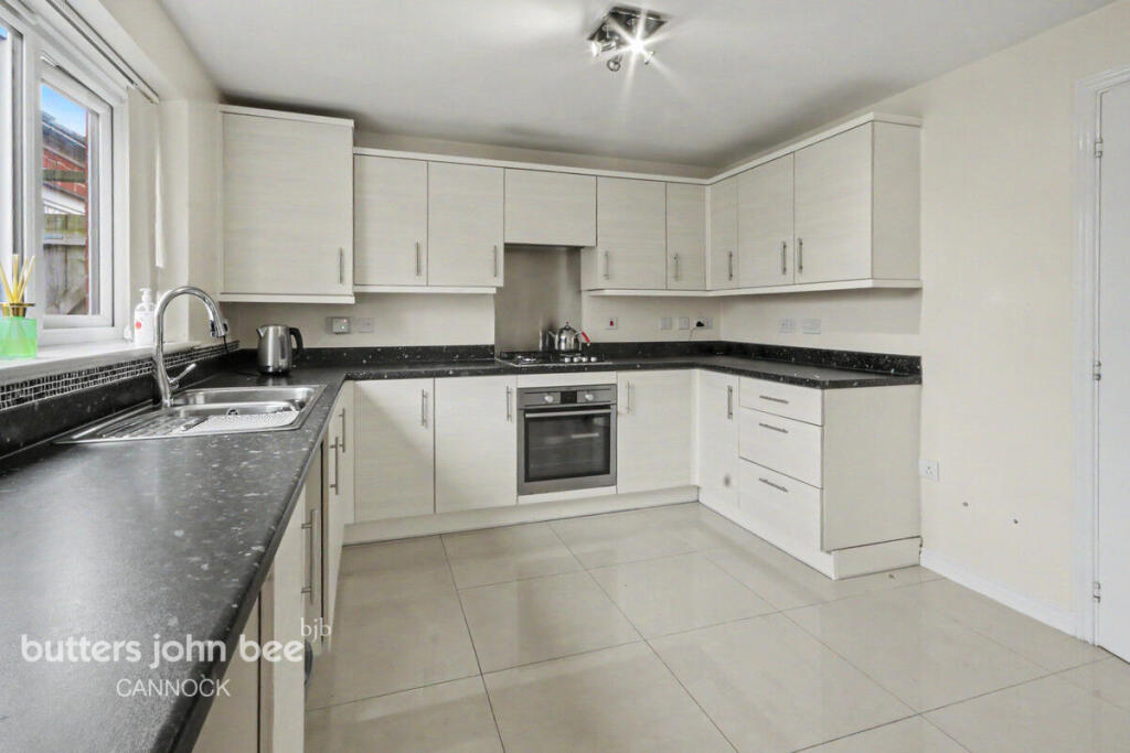 Willow Road, Norton Canes, Cannock photo 2